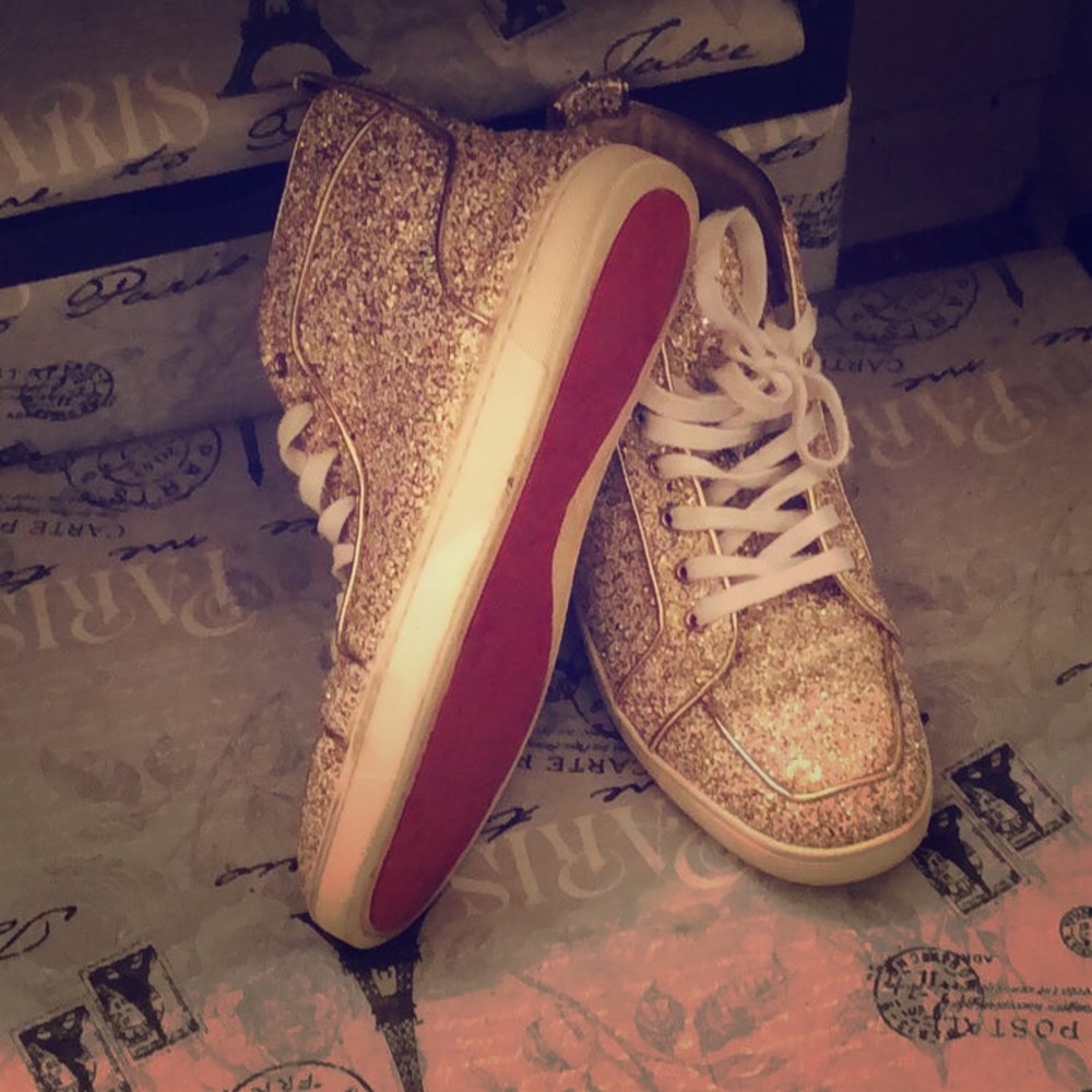 Christian louboutin Red bottoms